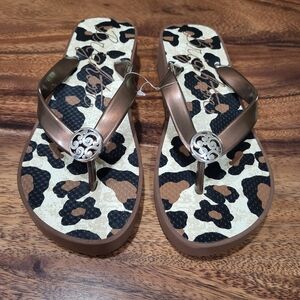 NEW BRIGHTON WEDDGE Sz 6 animal print